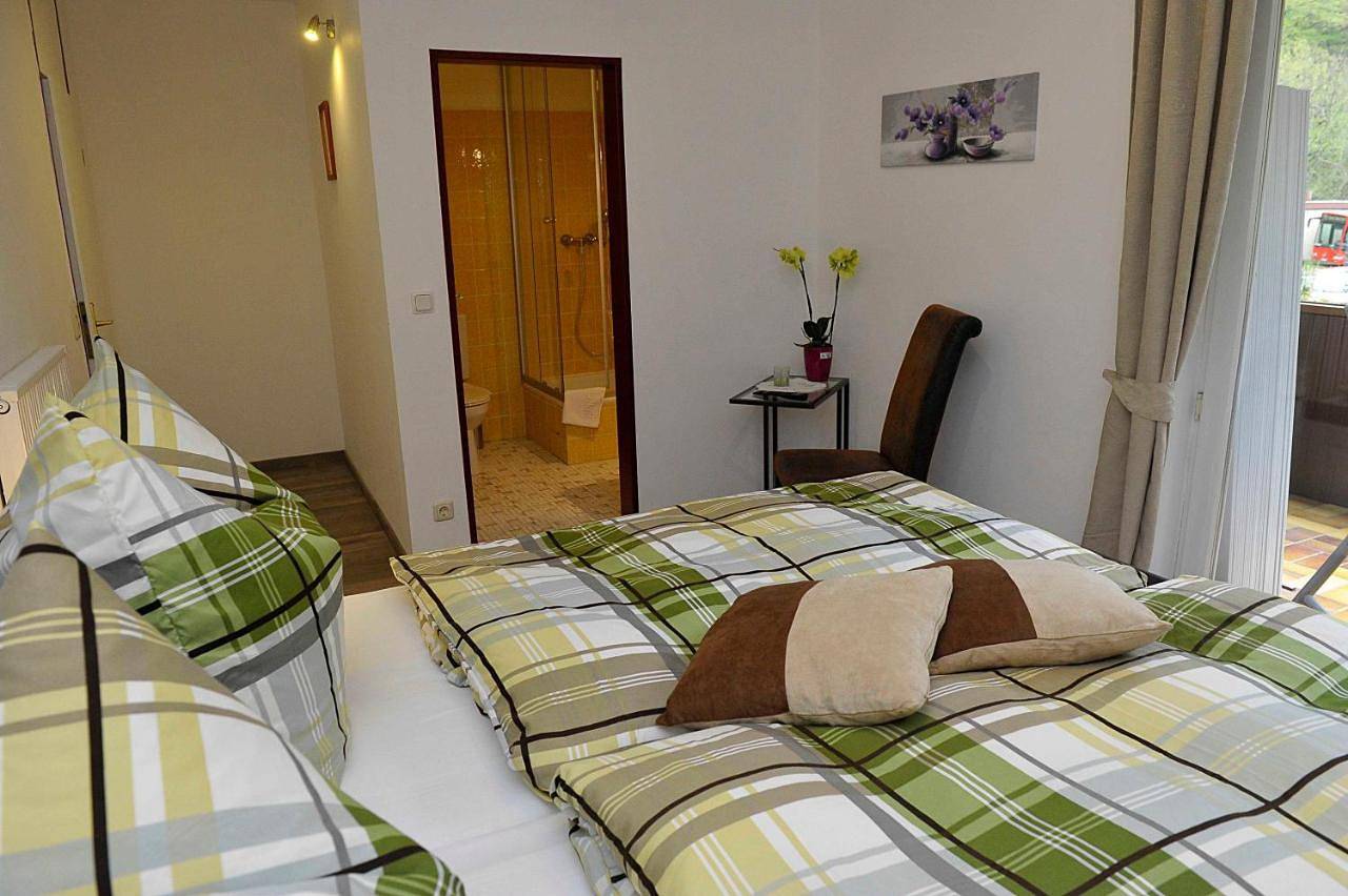 Basic Double Room in Bad Bertrich, Traben-Trarbach et ses environs