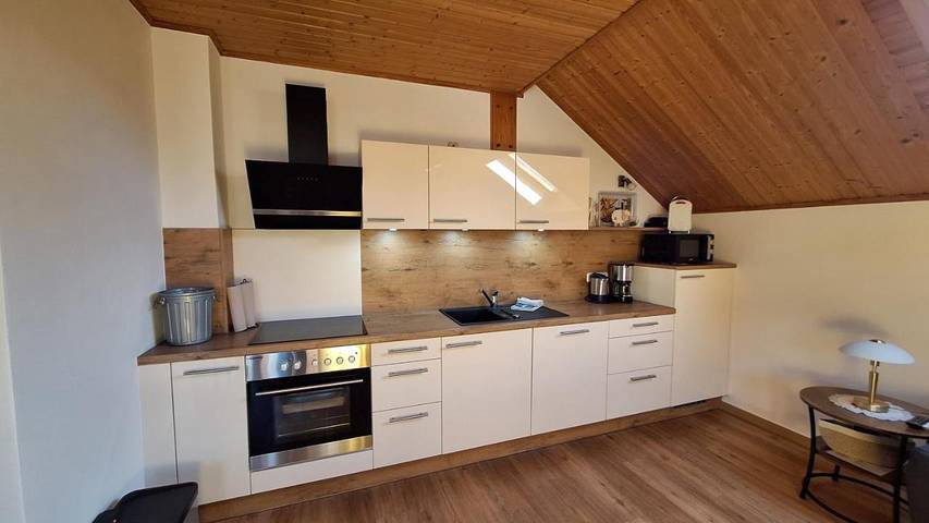 Ferienhaus für 2 Personen, mit Balkon und Terrasse sowie Garten und Ausblick in Ellenz-Poltersdorf - 4