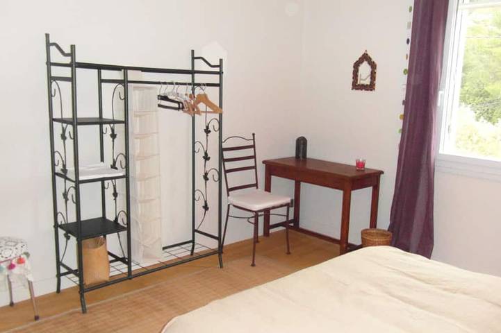 Gîte pour 3 personnes, avec jardin à Taillades - 4