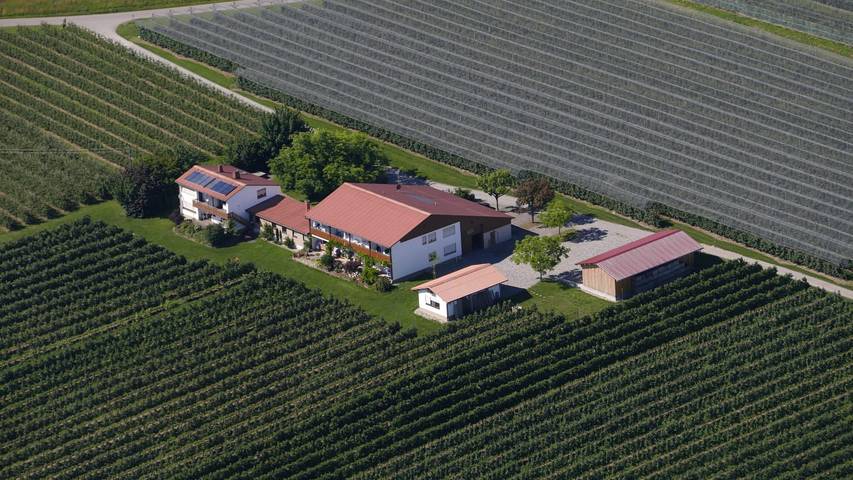 Ganze Ferienwohnung, Erlenhof - Ferienwohnung Typ B, 2-Zimmer-Fewo, 45 qm in Immenstaad am Bodensee, Region Bodensee-Oberschwaben