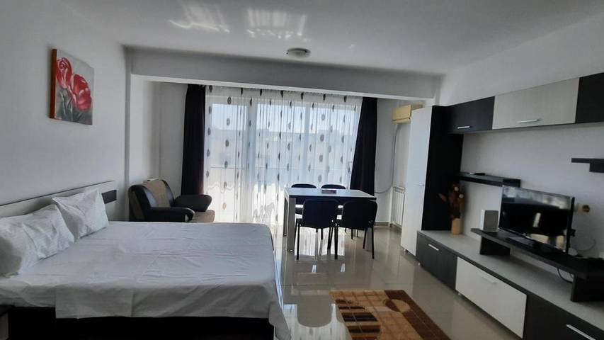 Gîte pour 4 personnes, avec balcon dans Mangalia