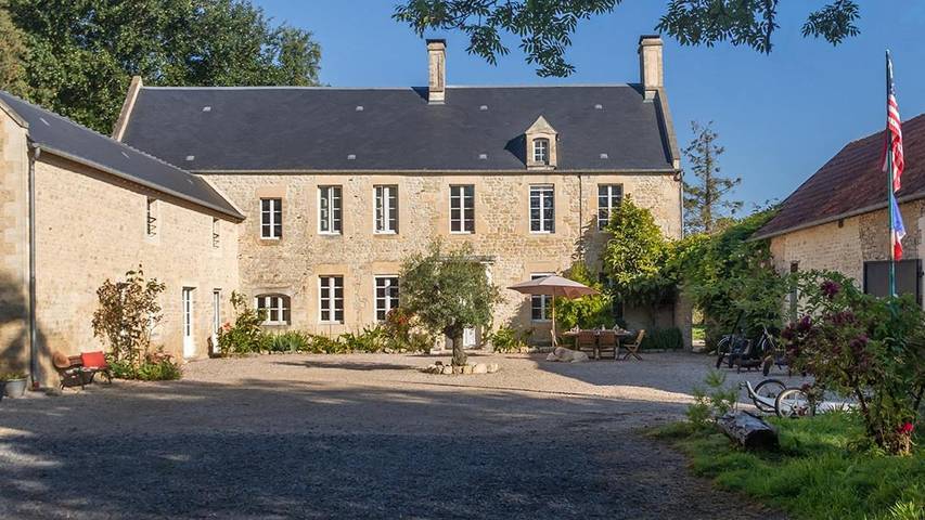 Chambre d’hôte pour 3 personnes, avec terrasse ainsi que jardin et vue à Mosles