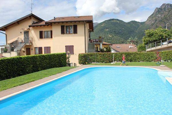 Ganze Wohnung, Penthouse Lago di Como / Lago di Lugano in Carlazzo, Gemeinde Carlazzo