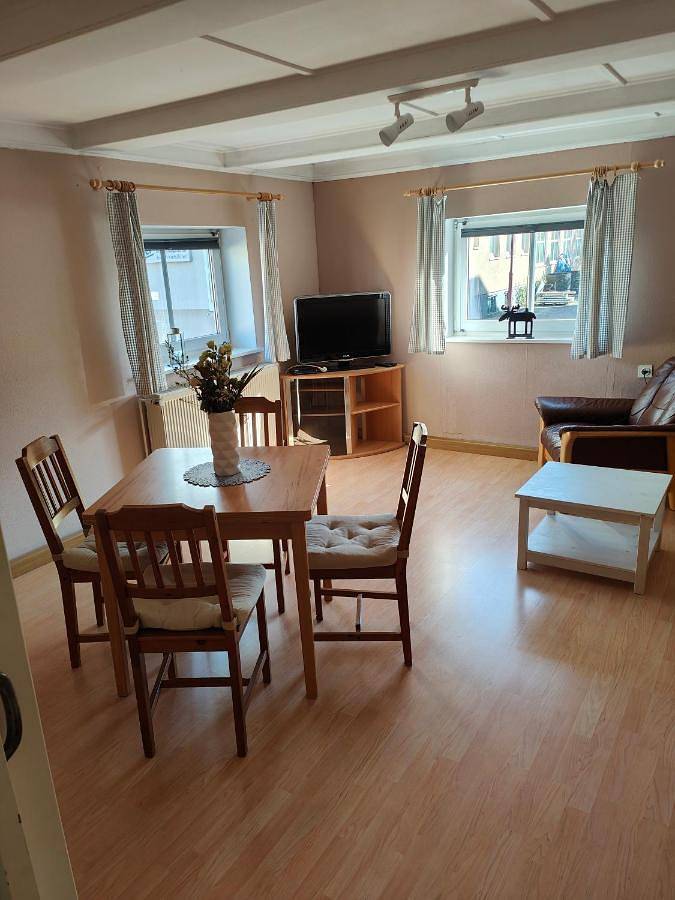 Ganze Wohnung, Apartment with Garden View in Waltersdorf, Großschönau