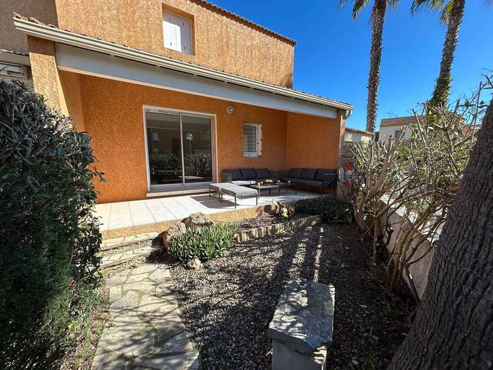 Gîte pour 7 personnes, avec Piscine à Valras-Plage