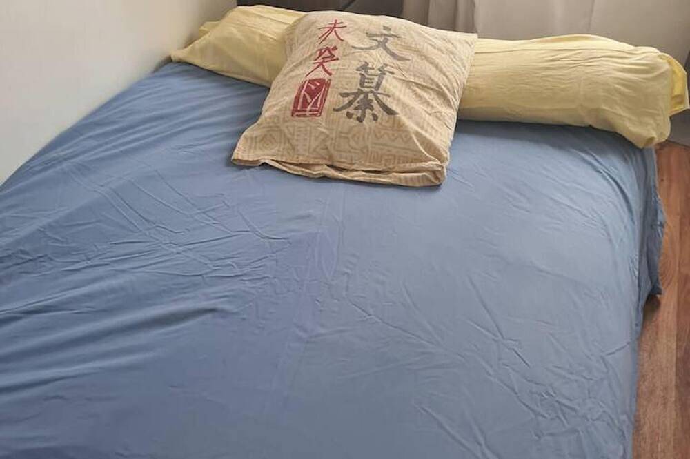 Entire apartment, Homerez - Bright Studio in Clichy 27 m² + parking in Clichy, Hauts-de-Seine
