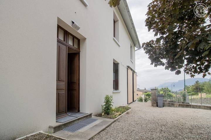 Casa de huéspedes para 4 personas, con terraza y jardín - 1
