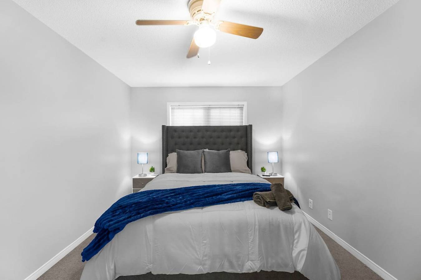 Chic 2Br House, Newly Renovated, Central Spot in Ajax, Lake Ontario (Canada)