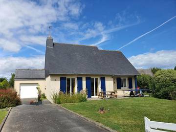 Gîte pour 5 personnes, avec jardin et terrasse à Trégueux