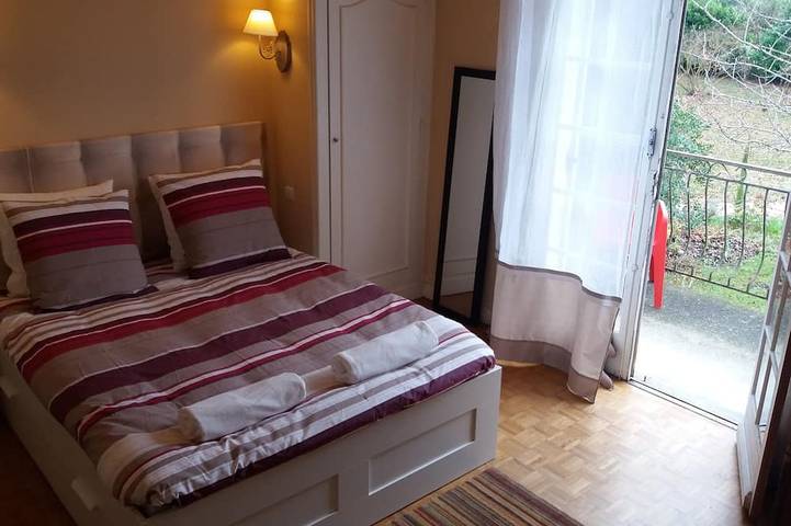 Location de vacances pour 4 personnes, avec balcon et jardin à Gradignan - 2