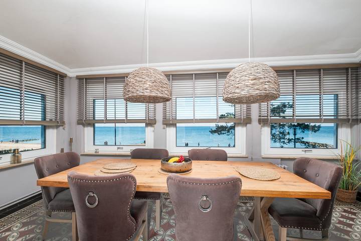 Ferienwohnung für 6 Personen, mit Terrasse und Ausblick in Niendorf
