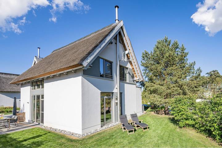 Exklusives Reethaus mit Sauna & Garten auf Usedom in Loddin, Bernsteinbäder