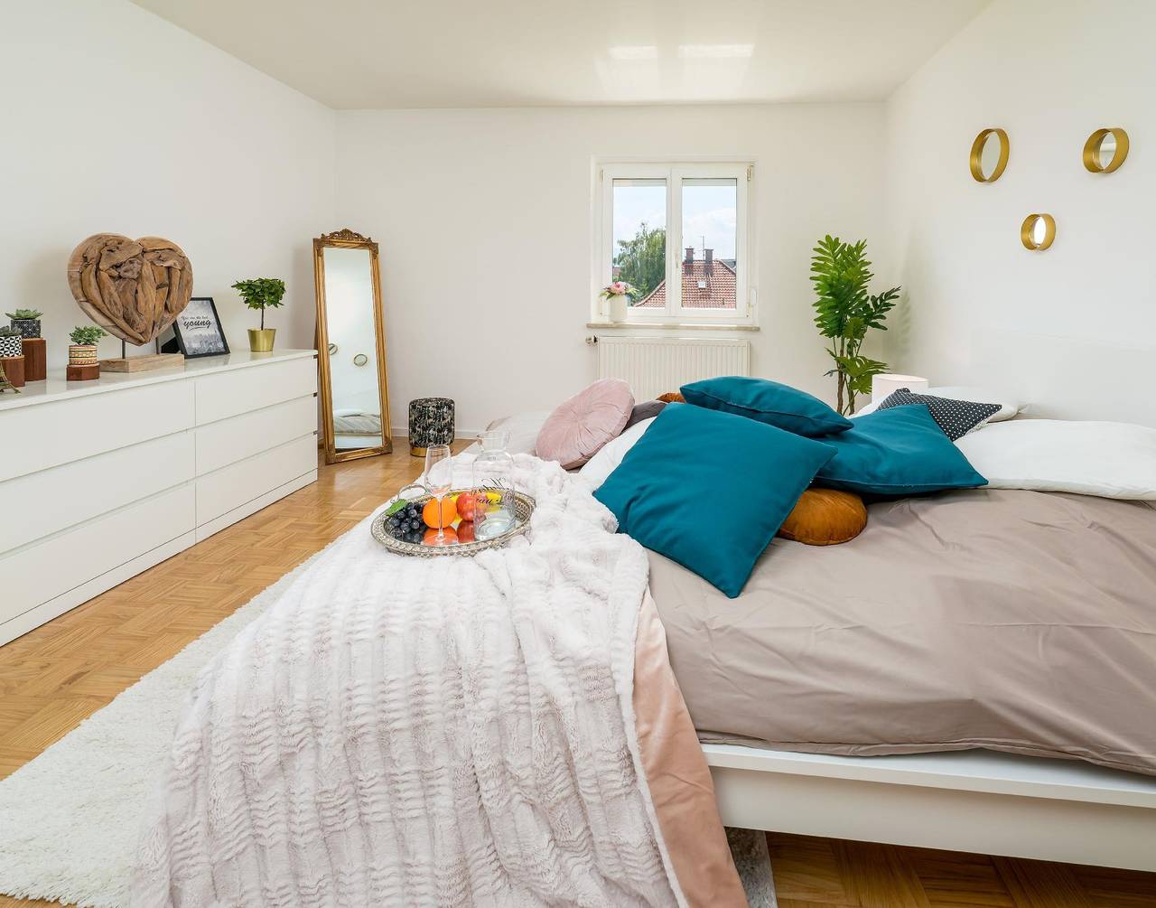 Ganze Ferienwohnung, Eg Links helle 70m 2-Zimmer Wohnung nähe Salzburg in Freilassing, Rupertiwinkel