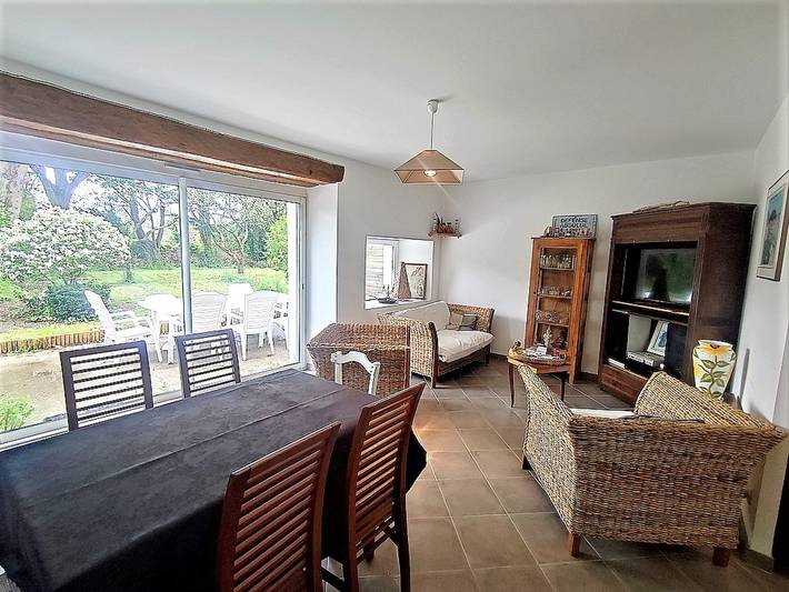 Location de vacances pour 6 personnes, avec jardin et terrasse à Le Tour-du-Parc - 2