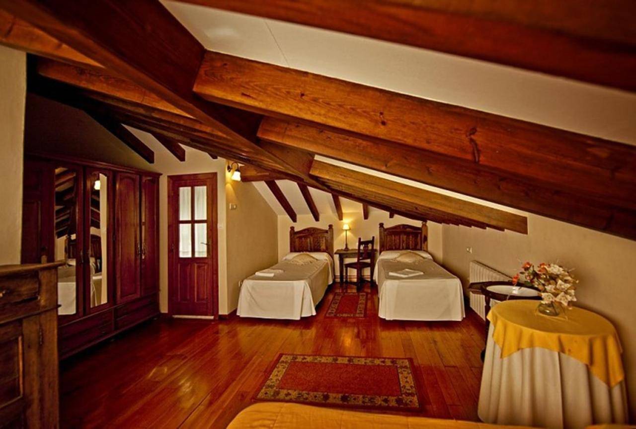 Three-Bedroom House in Poo de Cabrales, Cabrales