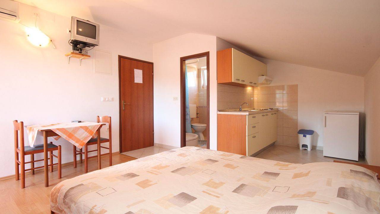 Ganzes Studio, Studio für 2 Personen (21 m²) in Kukljica in Kukljica, Insel Ugljan