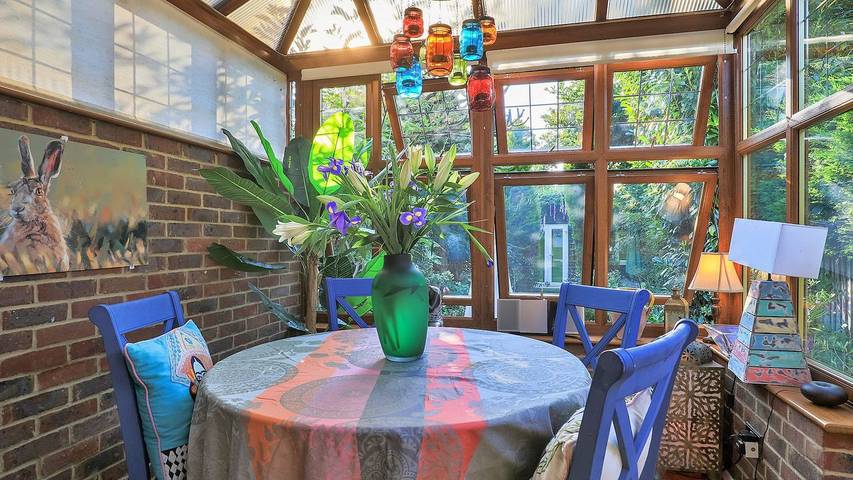 Holiday home for 4 people, with garden in Surrey