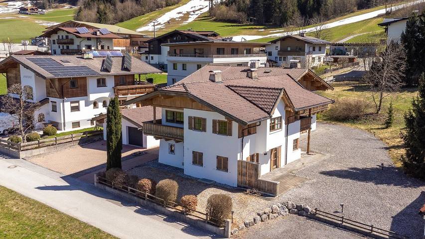 Hütte für 12 Personen, mit Terrasse, mit Haustier in Westendorf (Tirol)