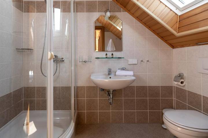Ferienhaus für 2 Personen, mit Garten und Ausblick sowie Terrasse in Landau - 3