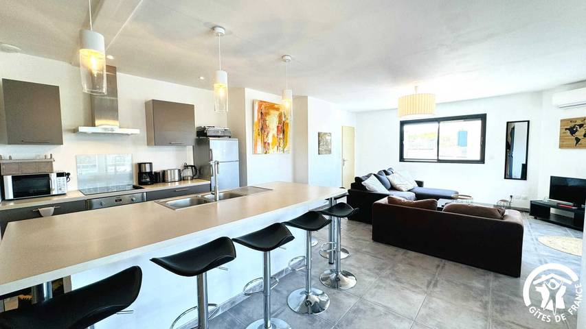 Gîte pour 7 personnes, avec terrasse et piscine à Leucate - 2
