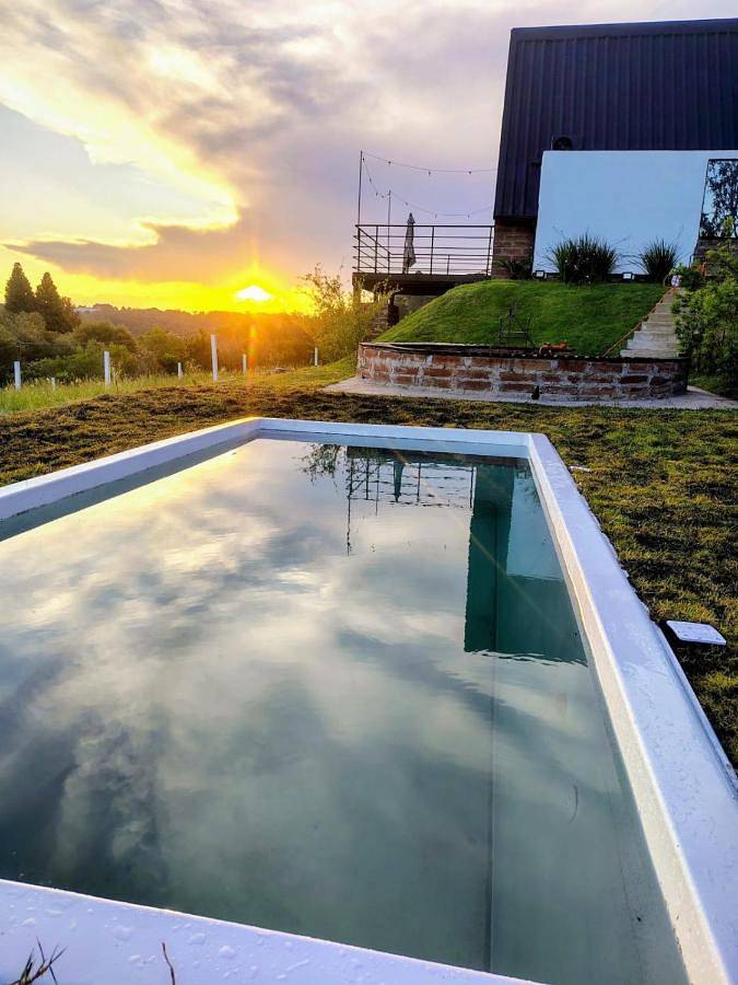 Casas e apartamentos de temporada para 4 pessoas, com piscina e jacuzzi e ainda jardim em Caxias do Sul
