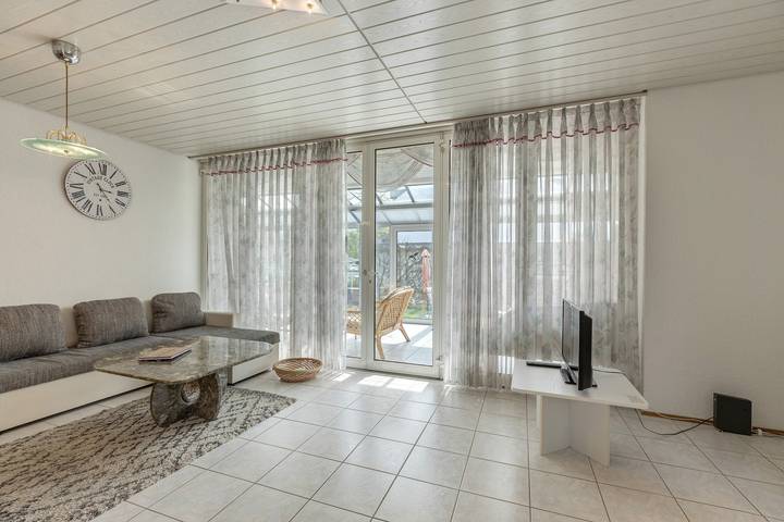 Ganze Wohnung, Ferienwohnung 'Stricker' mit Gemeinschaftsgarten und Wlan in Markelfingen, Radolfzell am Bodensee