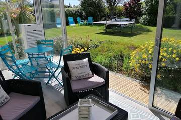 Gîte pour 6 personnes, avec terrasse et jardin à Henvic