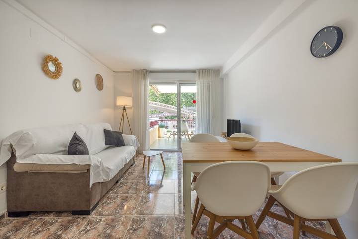 Casa de férias para 4 pessoas, com varanda, adaptado a crianças em Salou