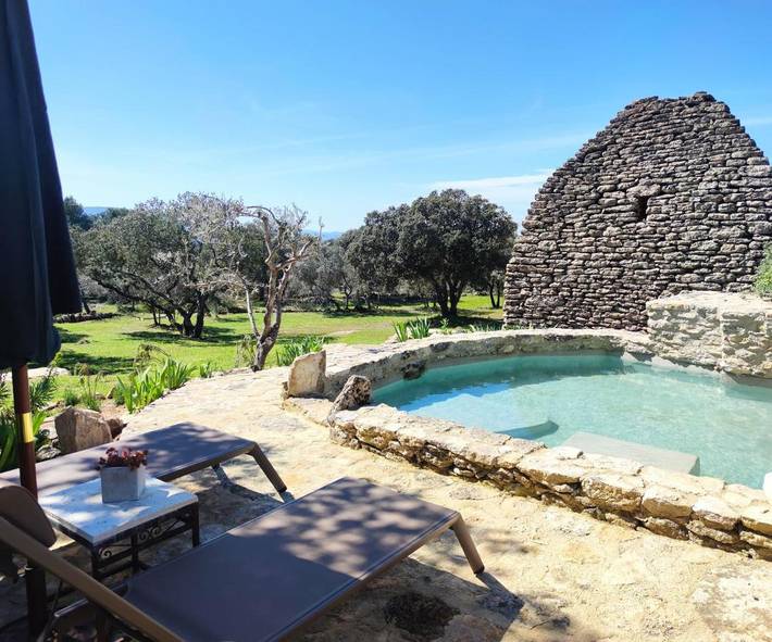 Maison d’hôte pour 2 personnes, avec jardin ainsi que vue et piscine à Gordes - 4