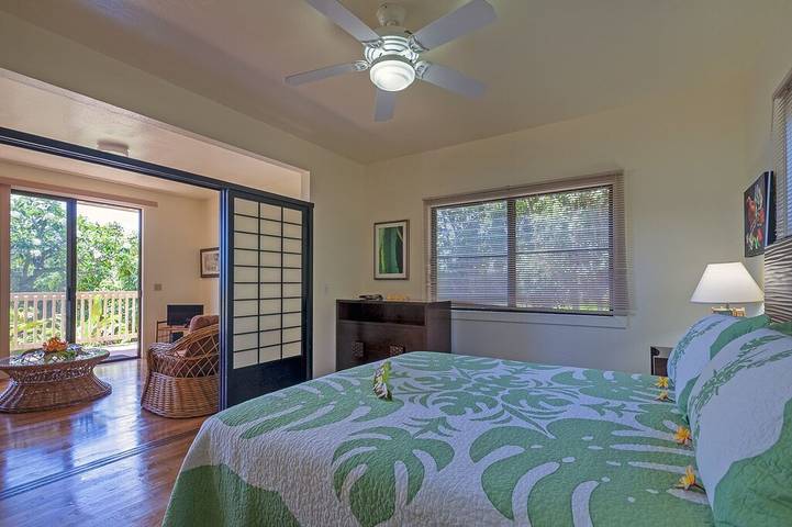 Vacation rental for 3 people, with yard and balcony in Kauai