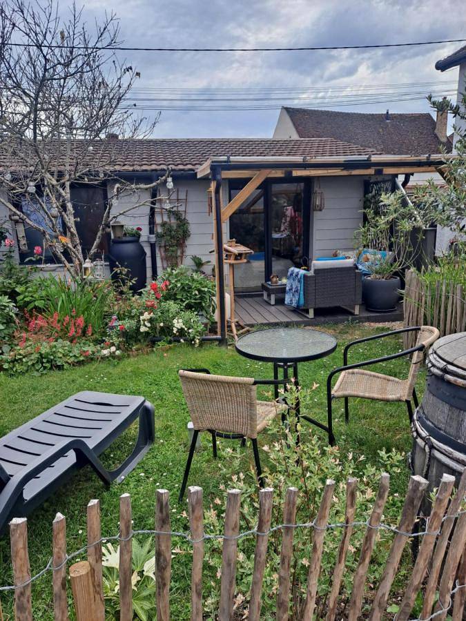 Hôtel pour 2 personnes, avec terrasse et jardin à Beaune - 2