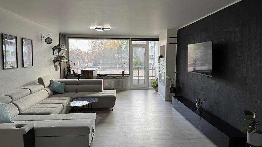 Ferienwohnung für 6 Personen, mit Balkon und Terrasse sowie Ausblick