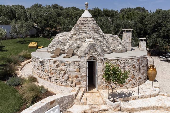 Ferienhaus für 7 Personen, mit Terrasse und Garten sowie Pool in Italien - 3