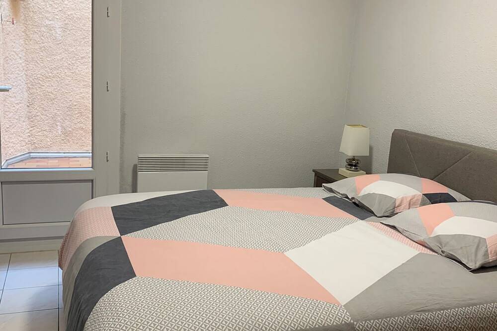 Appartement entier, Agréable Escapade pour 4 entre mer et montagne in Côte Vermeille, Saint-André