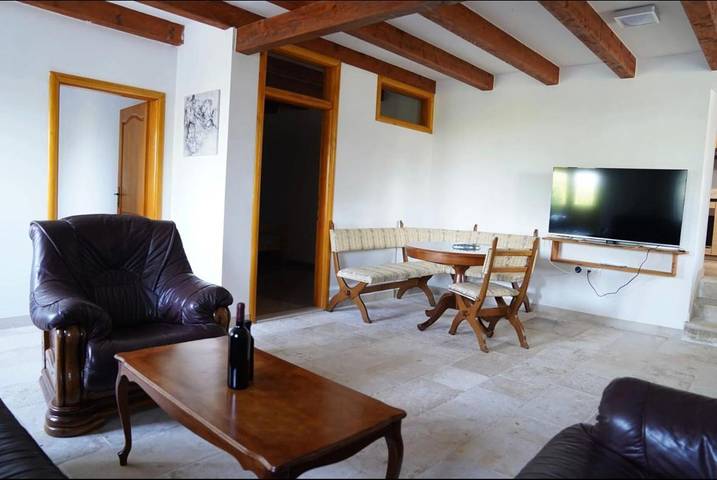 Villa pour 10 personnes, avec vue ainsi que terrasse et piscine, animaux acceptés à Viganj - 3