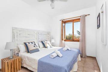 Villa for 8 People in Punta Grossa, Es Mercadal, Photo 4