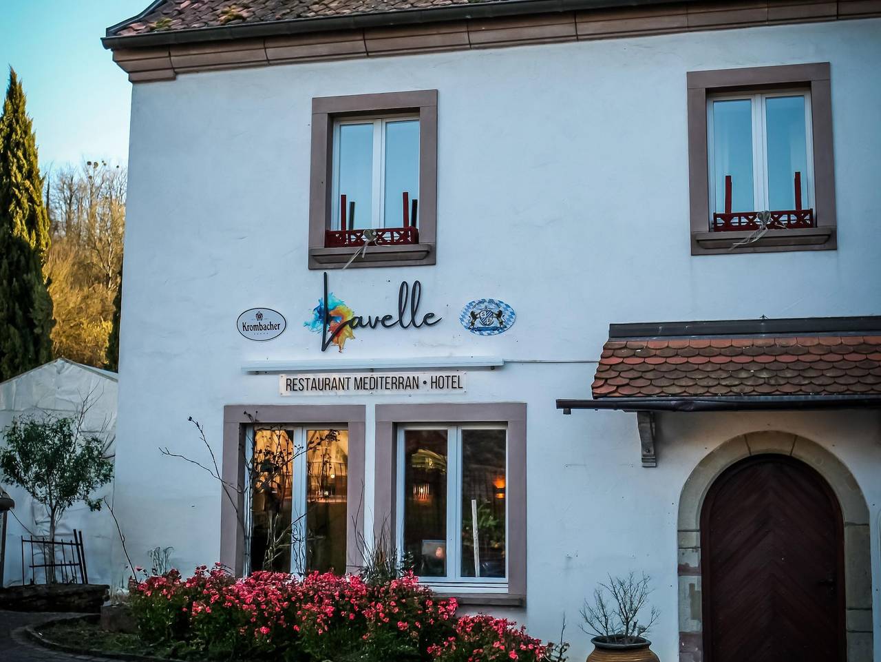 Hotel Restaurant Lavelle - Doppelzimmer Klein mit Dusche in Bliesmengen-Bolchen, Mandelbachtal