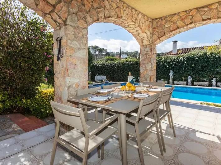 Casa rural para 6 personas, con balcón y piscina en Pals - 3