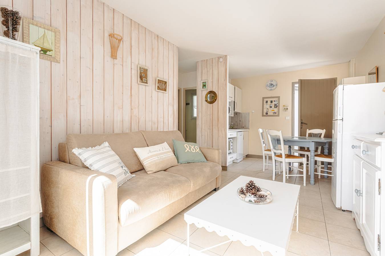 3* House with heated pool, 400m from beach and market – Île de Ré in Le Bois-Plage-en-Ré, Ile de Re
