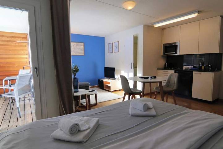 Ganze Wohnung, Waldhof 1 by Arosa Holiday Appartement/Fewo, Dusche, Wc, 2-Bettwohnung Waldhof 1 in Arosa, Plessur Alpen