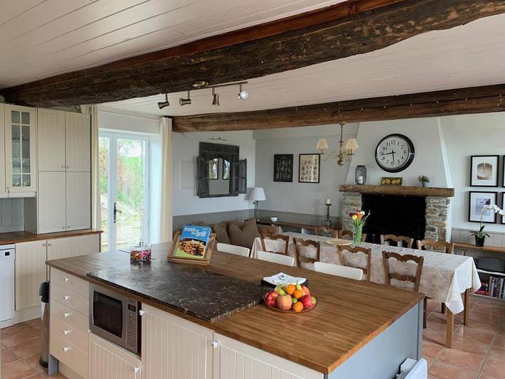 Location de vacances pour 10 personnes, avec vue et jardin, animaux acceptés à Barenton - 2