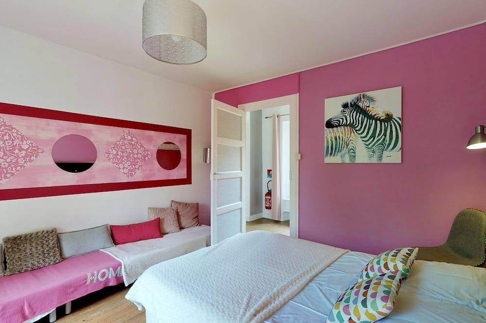 Vivienda · Tamerville · 8 dormitorios · 11 camas · 4 baños in Tamerville, Côte de la Déroute