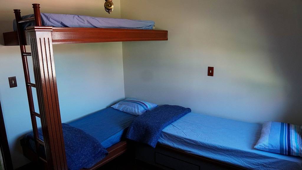 Casa em Condominio, Recanto do Jordao, Ofuro, Quadra de Tenis, Lareira, mt Verde in Campos do Jordão, Região Metropolitana do Vale do Paraíba e Litoral Norte