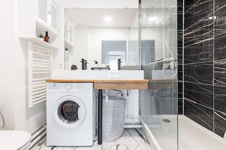 Gîte pour 8 personnes, avec terrasse et jardin, animaux acceptés à Nanterre - 4