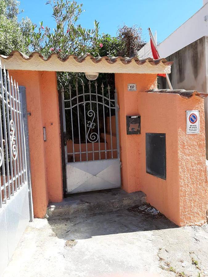 Domus mares lu bagnu in Lu Bagnu, Castelsardo