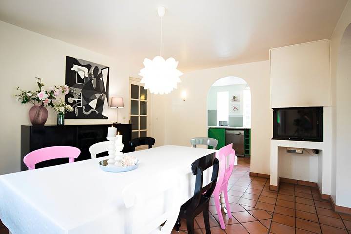 Location de vacances pour 7 personnes, avec jardin ainsi que piscine et terrasse à Lodève - 4