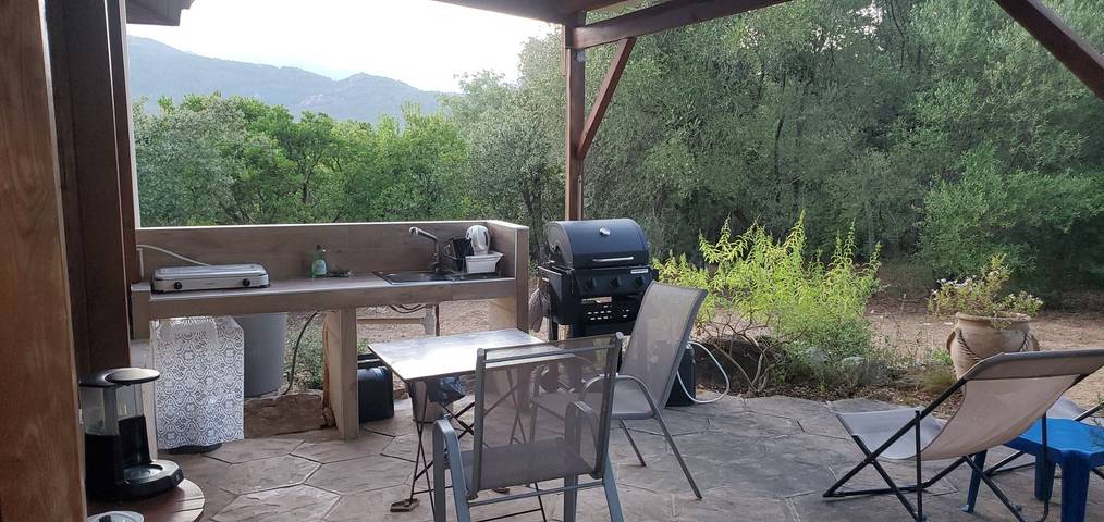 Gîte pour 2 personnes, avec jardin, animaux acceptés à Lecci - 3