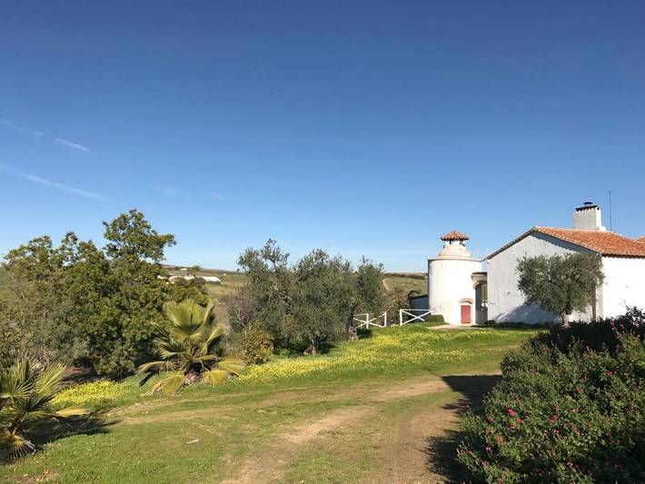 Casa rural para 12 personas, con Terraza y Jardín además de Piscina y Vistas en La Serena