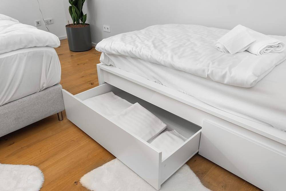 Entire apartment, Design Luxuriös, 14 min Köln , Super Komfort, Vollausstattung, 3 x 55\" Tv in Hürth, Rhein-Erft-Kreis