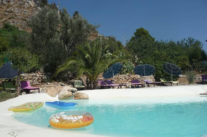 Location de vacances pour 5 personnes, avec jardin, animaux acceptés à Porticello - 2